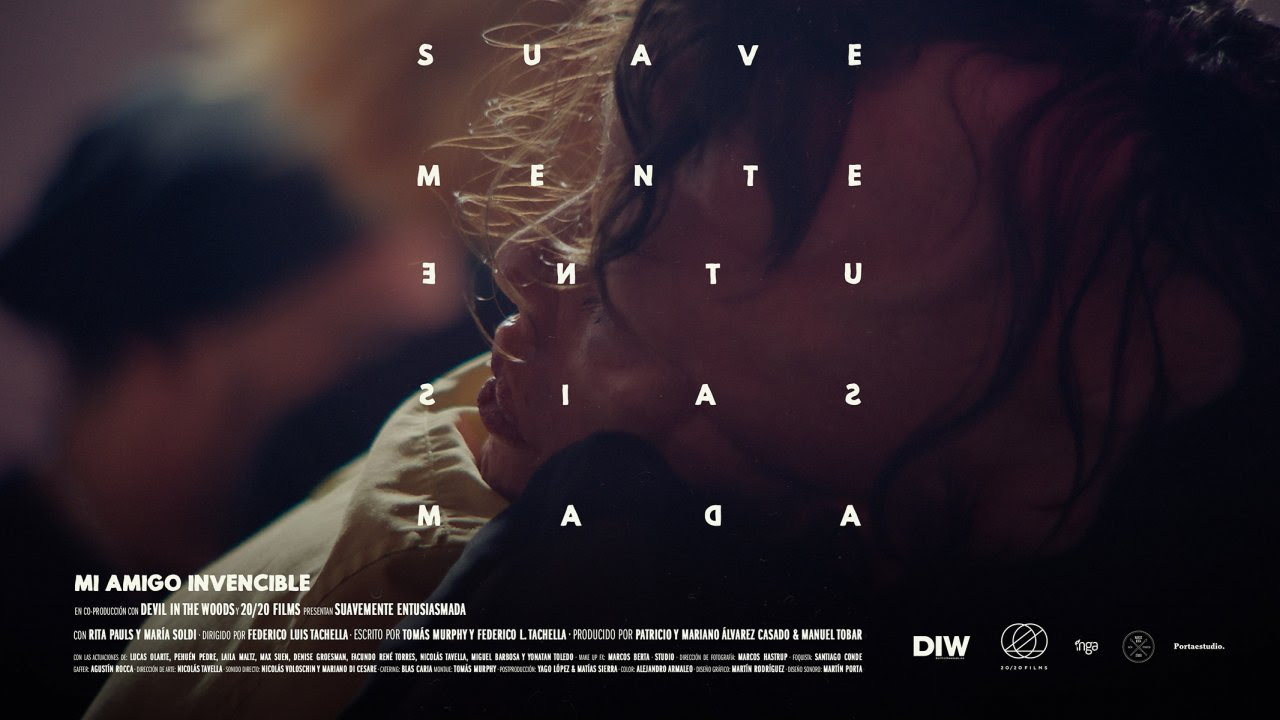 Mi Amigo Invencible presenta "Suavemente Entusiasmada", una pelíc...