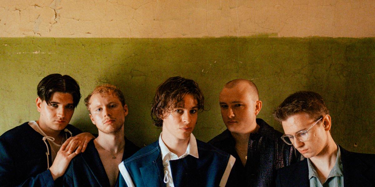 Giant Rooks lanza su nuevo single "Mind Control"